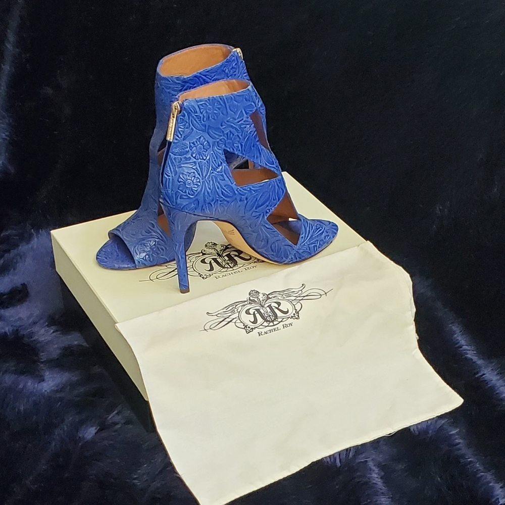 Women heels